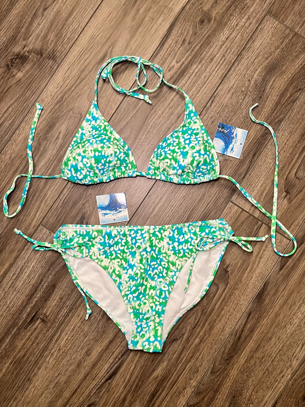 Poetry in Ocean NWT Bikini Set Medium Green Blue Tropical Animal Print Tie Side